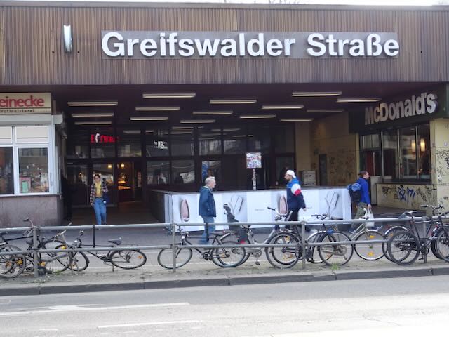 グライフスヴァルト通り駅